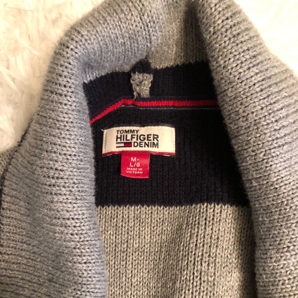 Tommy Hilfiger Cardigan - Picture 2 of 6